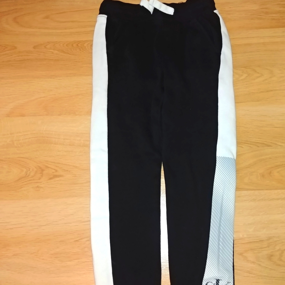 Calvin Klein, EUC, Size Small, black and white